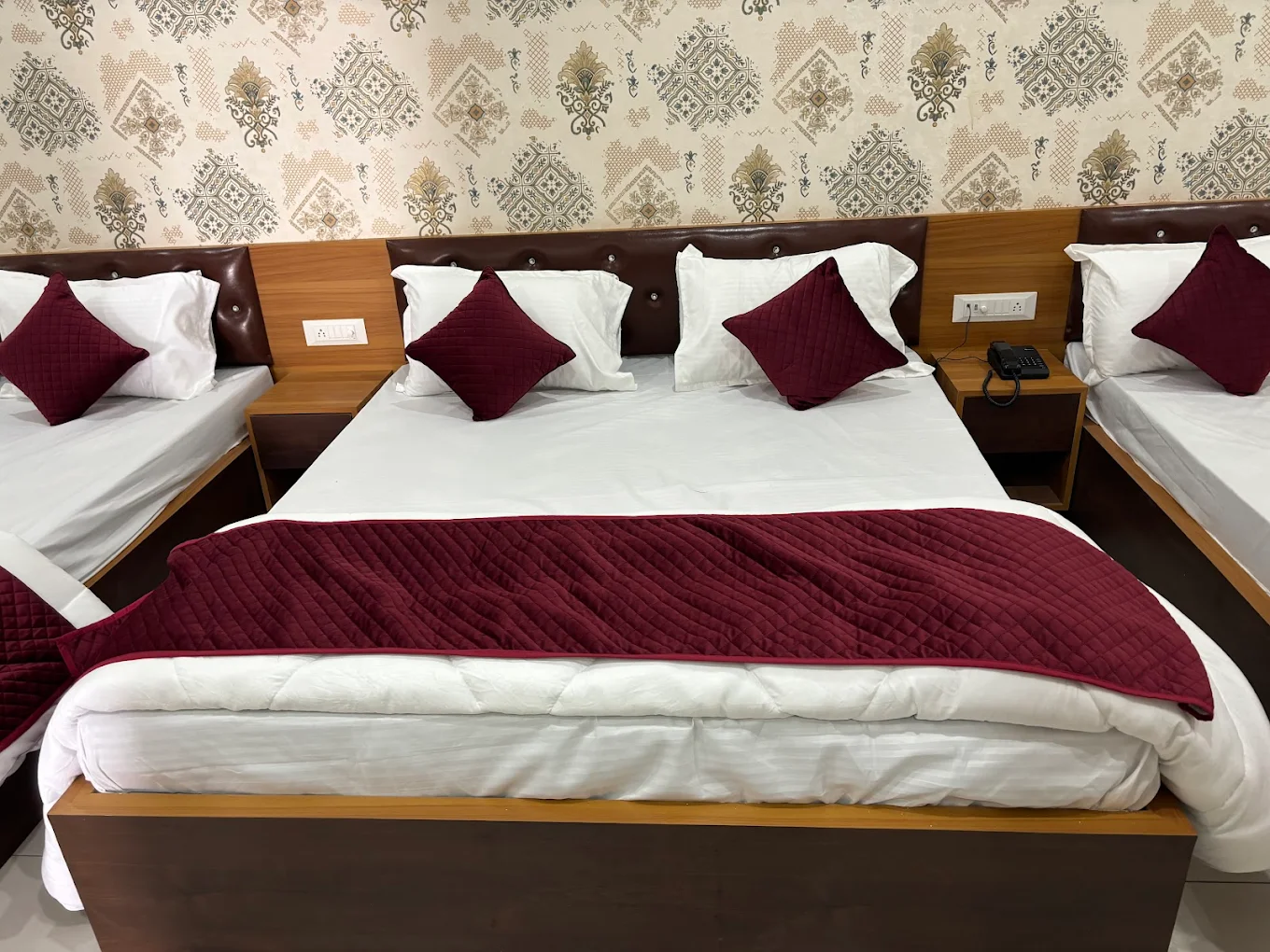 3 Bed Room 1